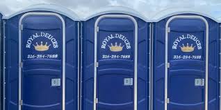 Best Deluxe Portable Toilet Rental  in Highlandville, MO